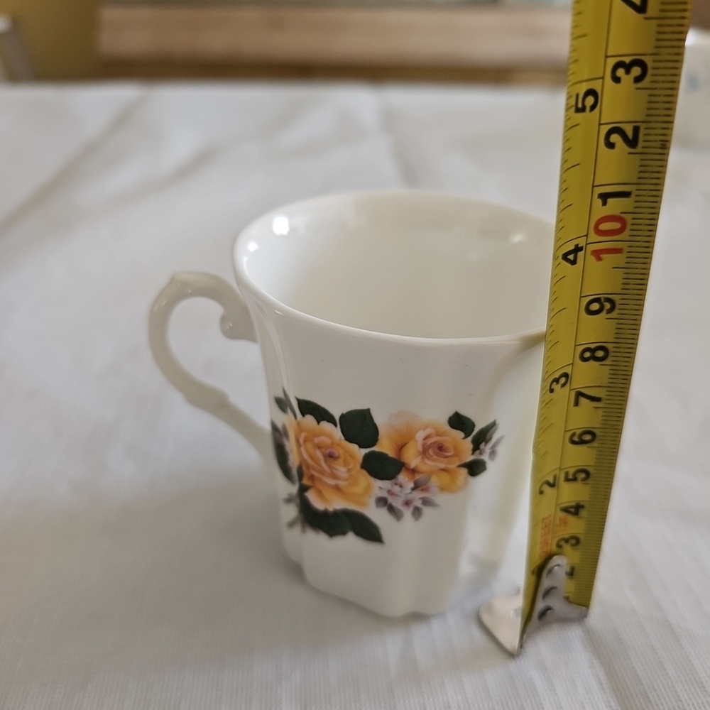 Royal Grafton yellow roses fine bone china mug/cup Tea Cups - Picture 5 of 7